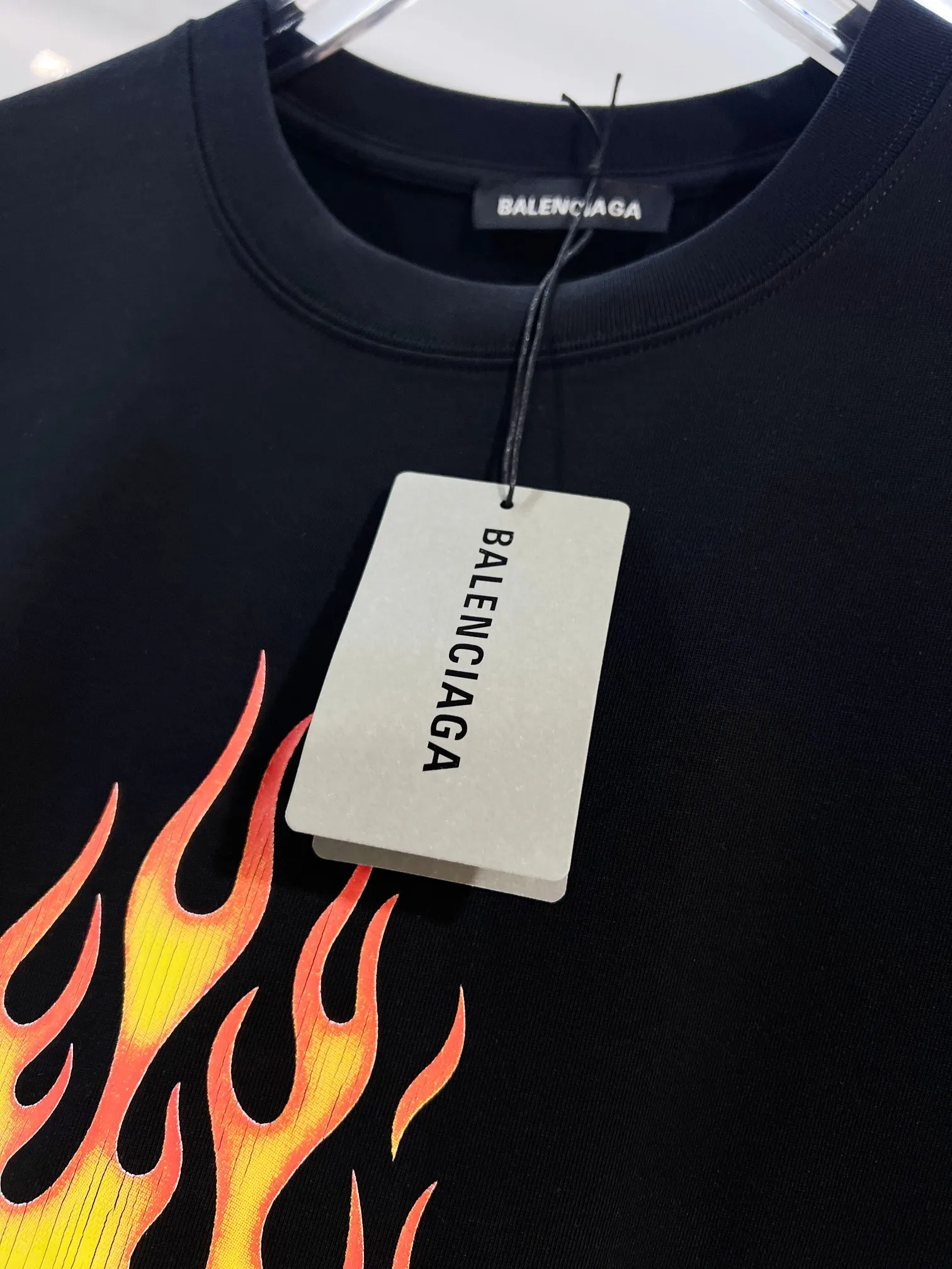 Balenciaga 2026New Arrival logo Same Style t · 320 100％ · 32 · ：Black Size：S M L XL